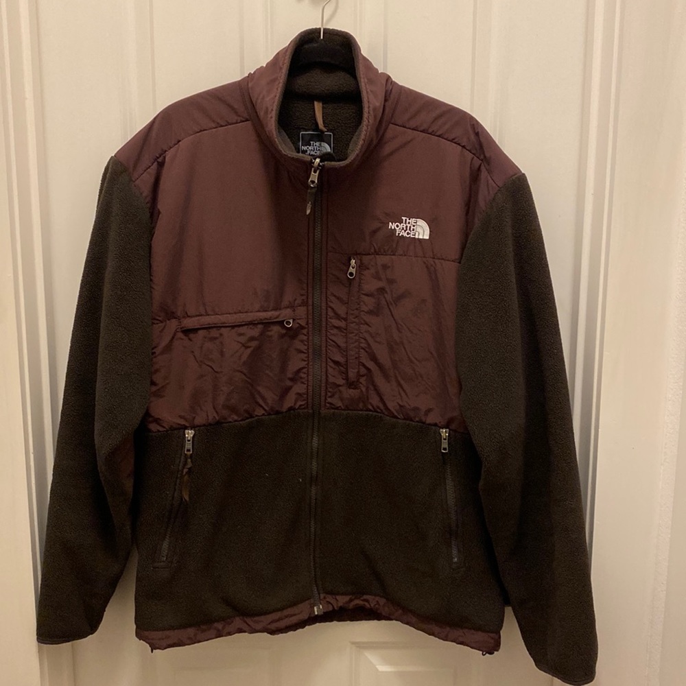 Mens Lg Northface Jacket. Good condition.